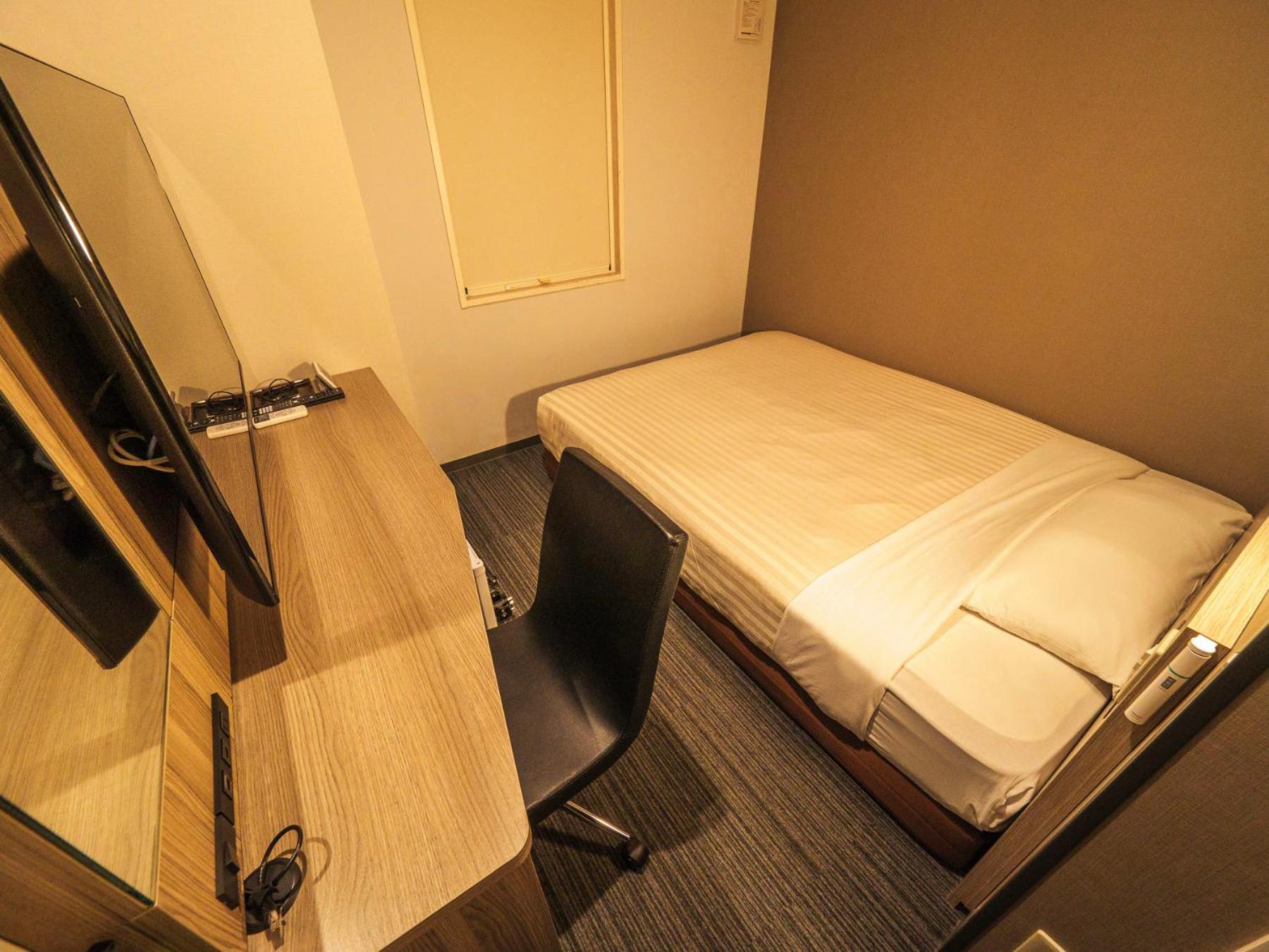 Super Hotel Yokohama Kannai Zewnętrze zdjęcie